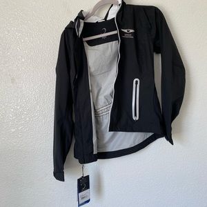 Genesis windbreaker